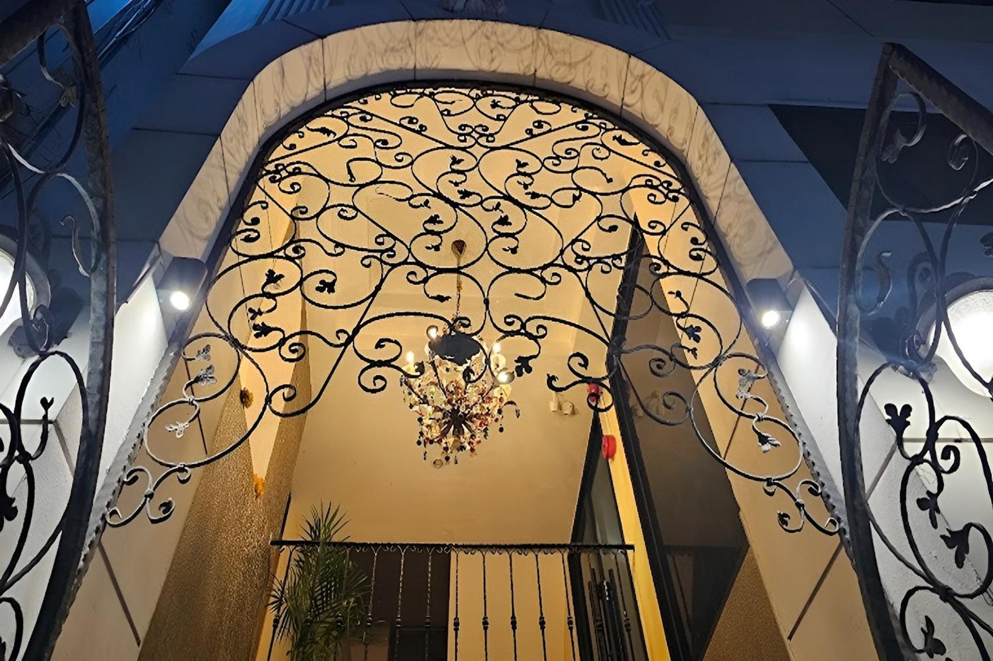 Bnb98 Silom Hotel Bangkok Exterior foto