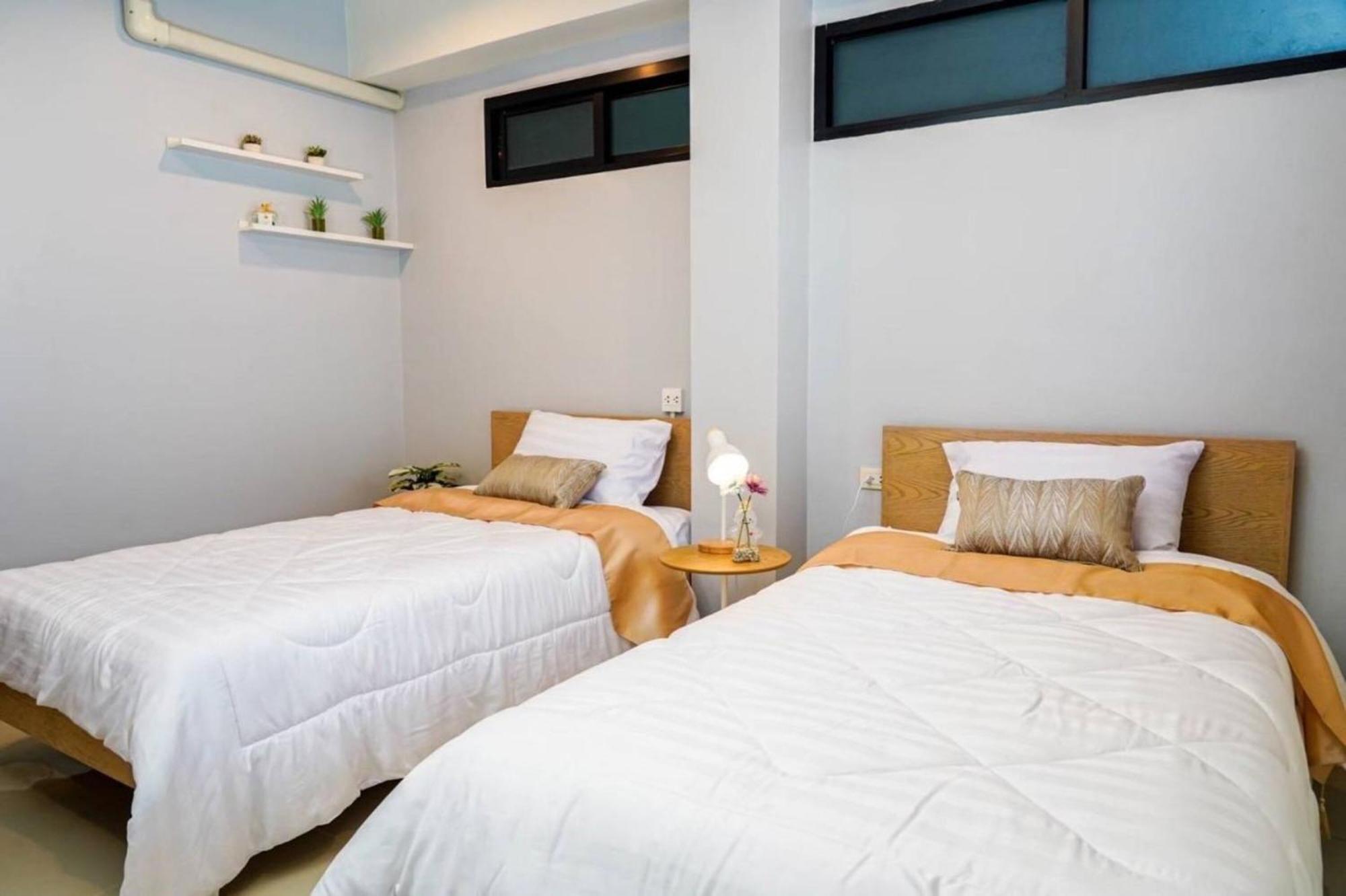Bnb98 Silom Hotel Bangkok Exterior foto