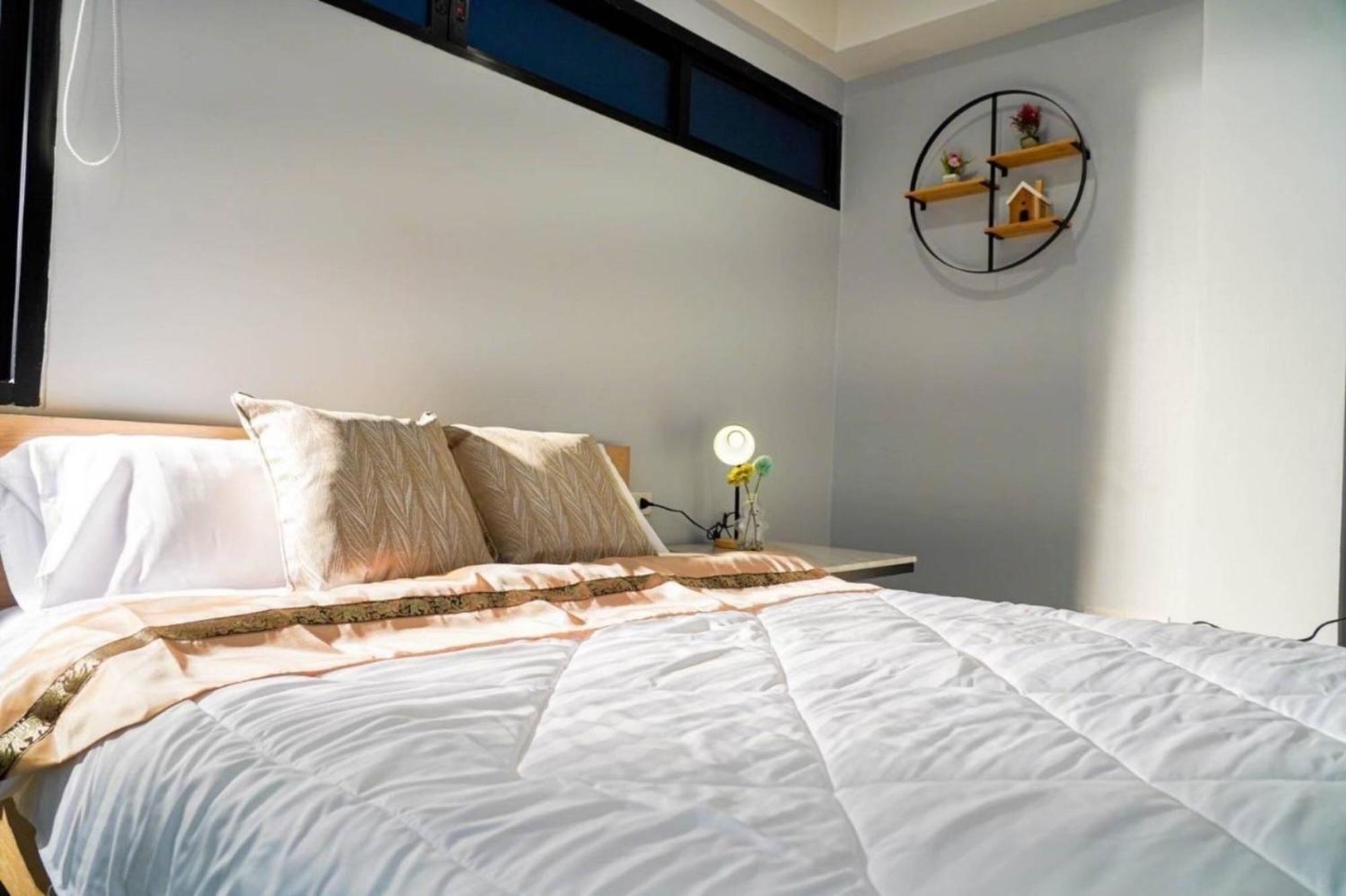 Bnb98 Silom Hotel Bangkok Exterior foto