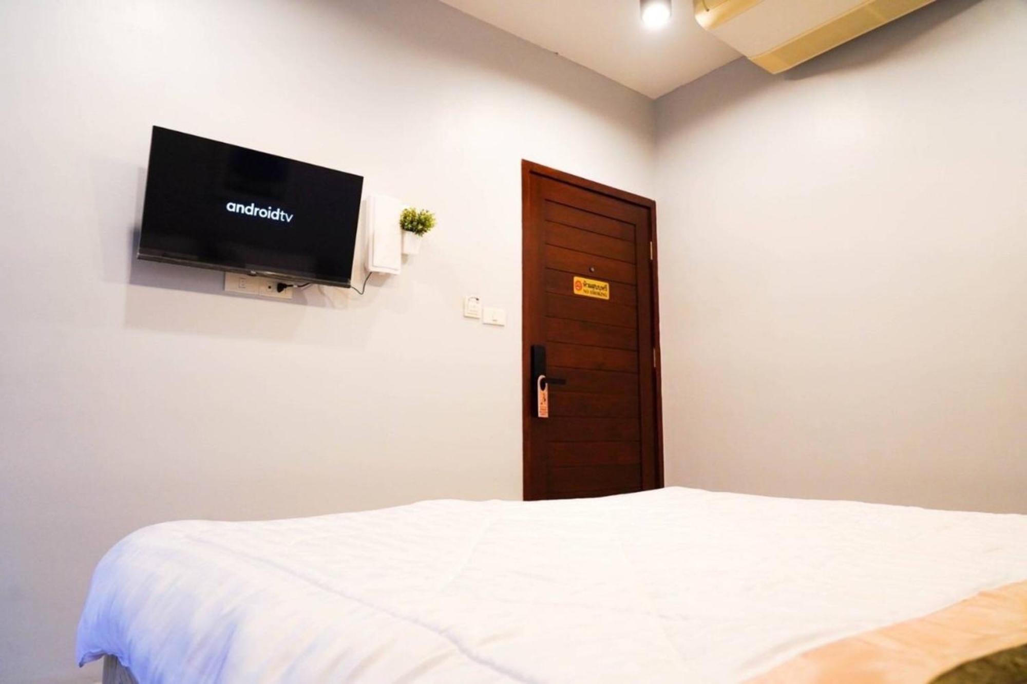 Bnb98 Silom Hotel Bangkok Exterior foto
